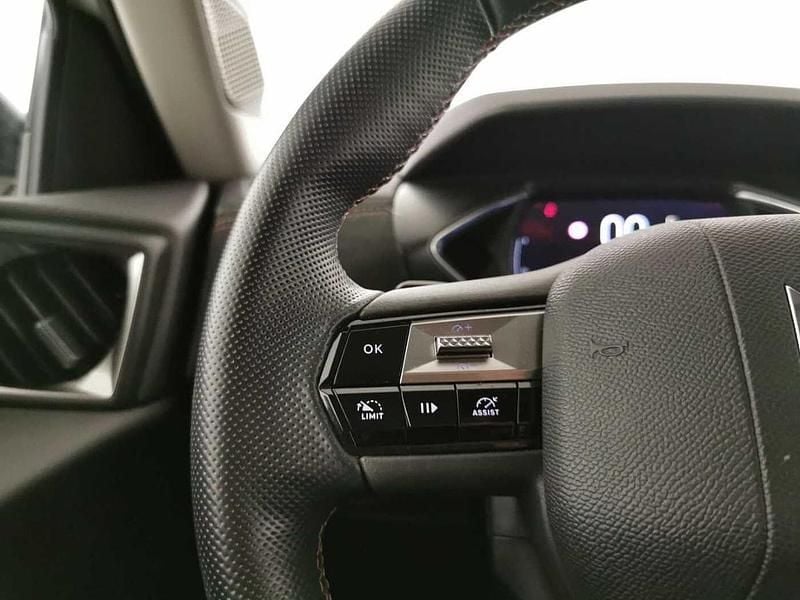 Usata DS Automobiles DS3 Performance 130 CV (95 kW) 2024 Bianco Utilitaria