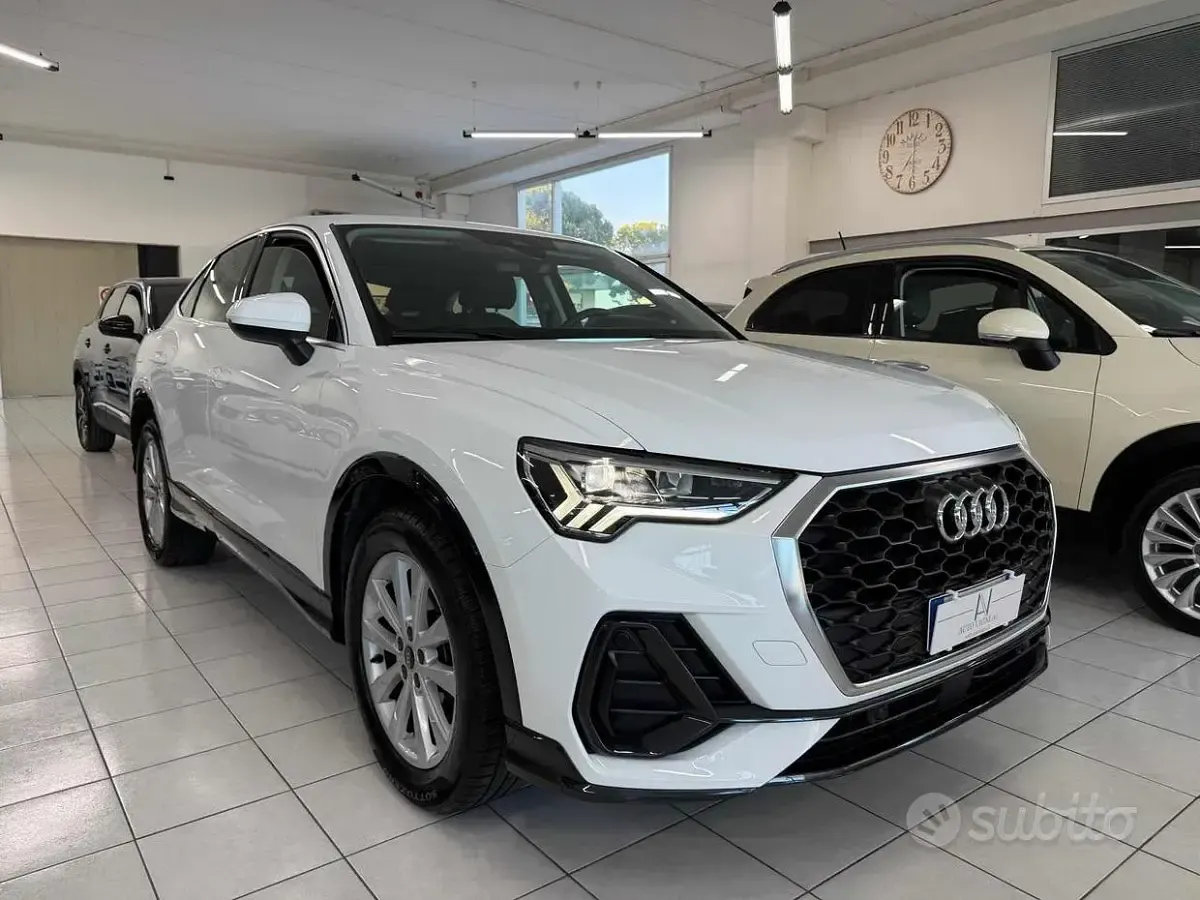 Usata Audi Q3 Business Plus 150 CV (110 kW) 2023 Bianco SUV