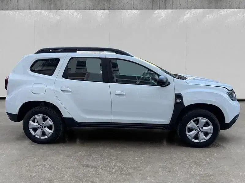 Usata Dacia Duster Comfort 114 CV (83 kW) 2019 Bianco SUV