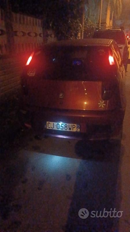 Usata Fiat Punto 2003 Rosso Utilitaria