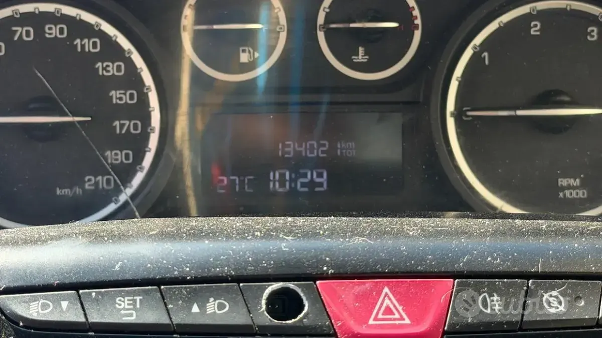 Usata Lancia Ypsilon 95 CV (69 kW) 2014 Grigio Utilitaria
