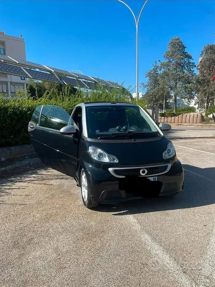 Usata Smart ForTwo Cabrio 71 CV (52 kW) 2013 Nero Cabrio