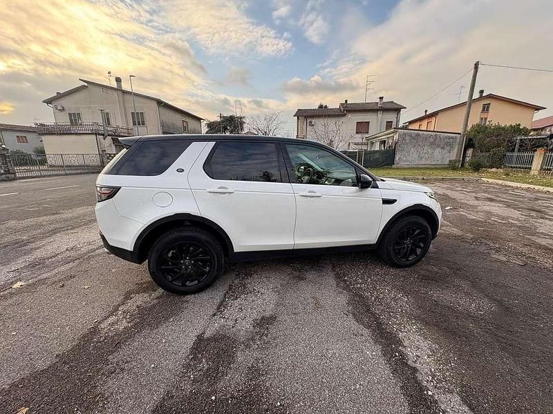 Usata Land Rover Discovery Sport Pure 150 CV (110 kW) 2017 Bianco SUV
