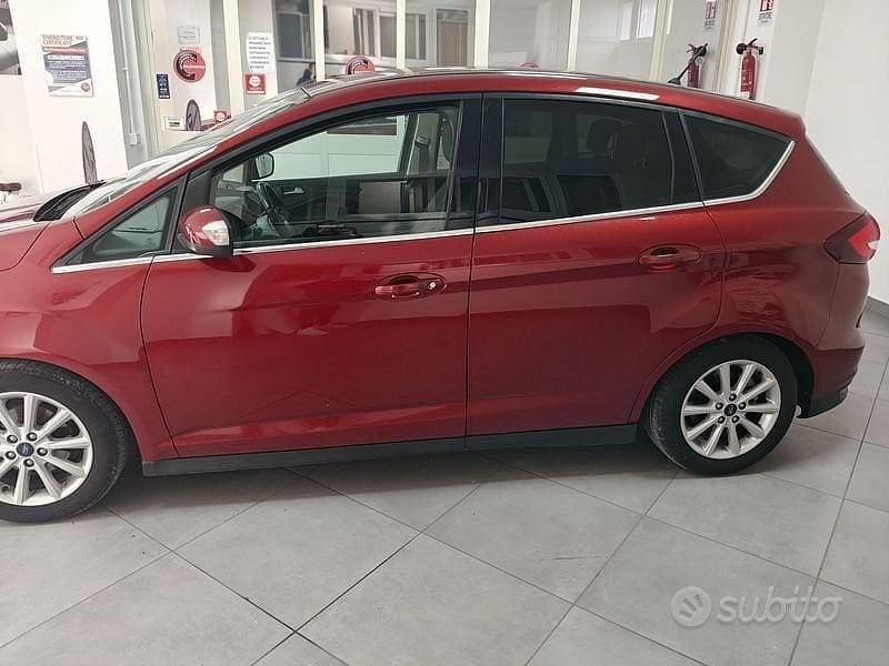 Usata Ford C-MAX Titanium 120 CV (88 kW) 2018 Rosso Monovolume