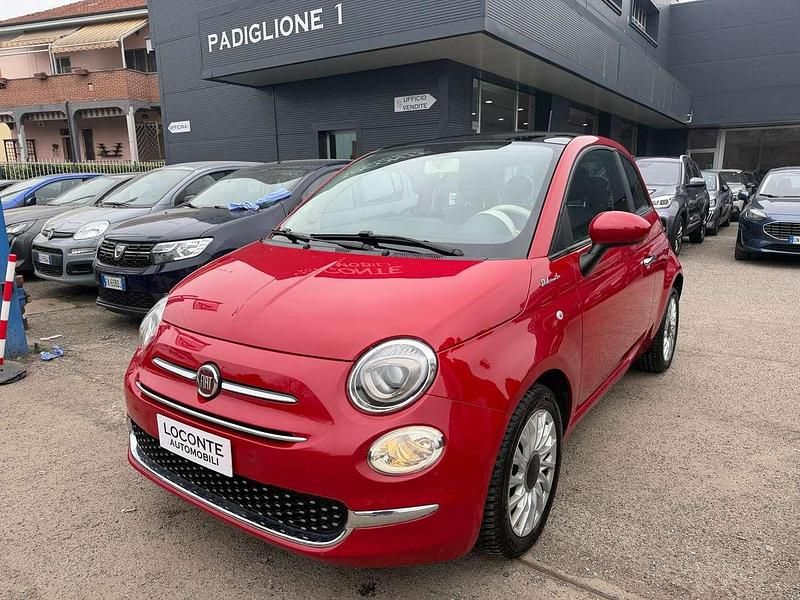 Usata Fiat 500 Dolcevita 69 CV (50 kW) 2022 Rosso Utilitaria