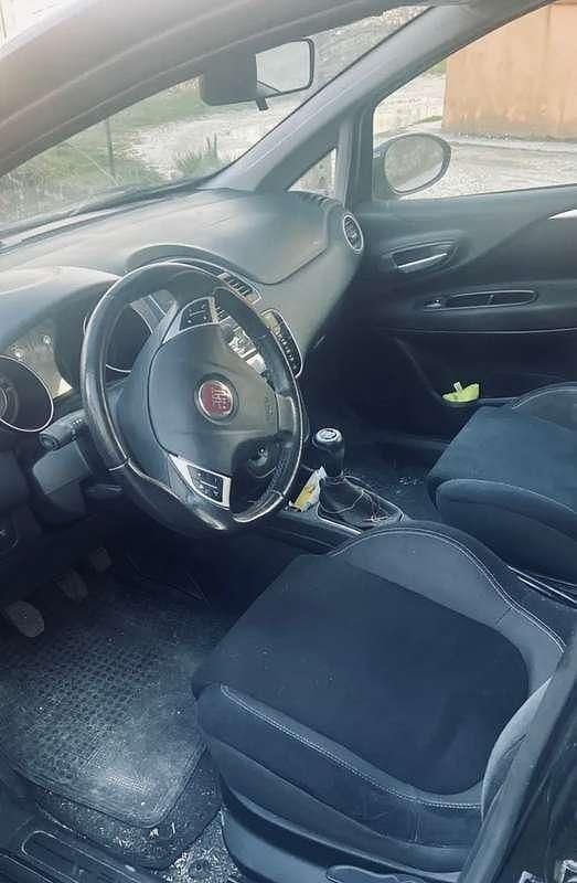 Usata Fiat Grande Punto S 75 CV (55 kW) 2016 Nero Utilitaria