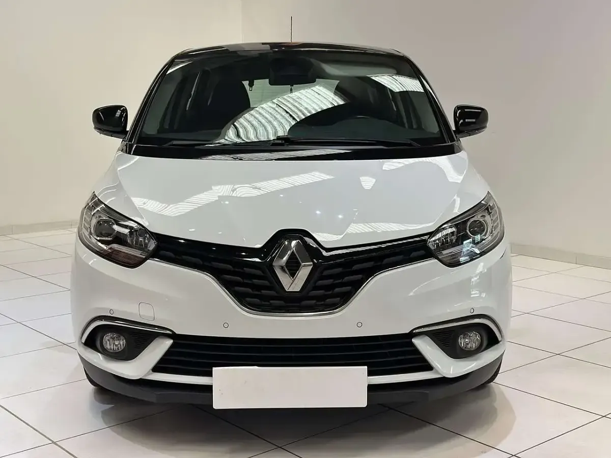 Usata Renault Scénic IV 110 CV (80 kW) 2018 Bianco Monovolume