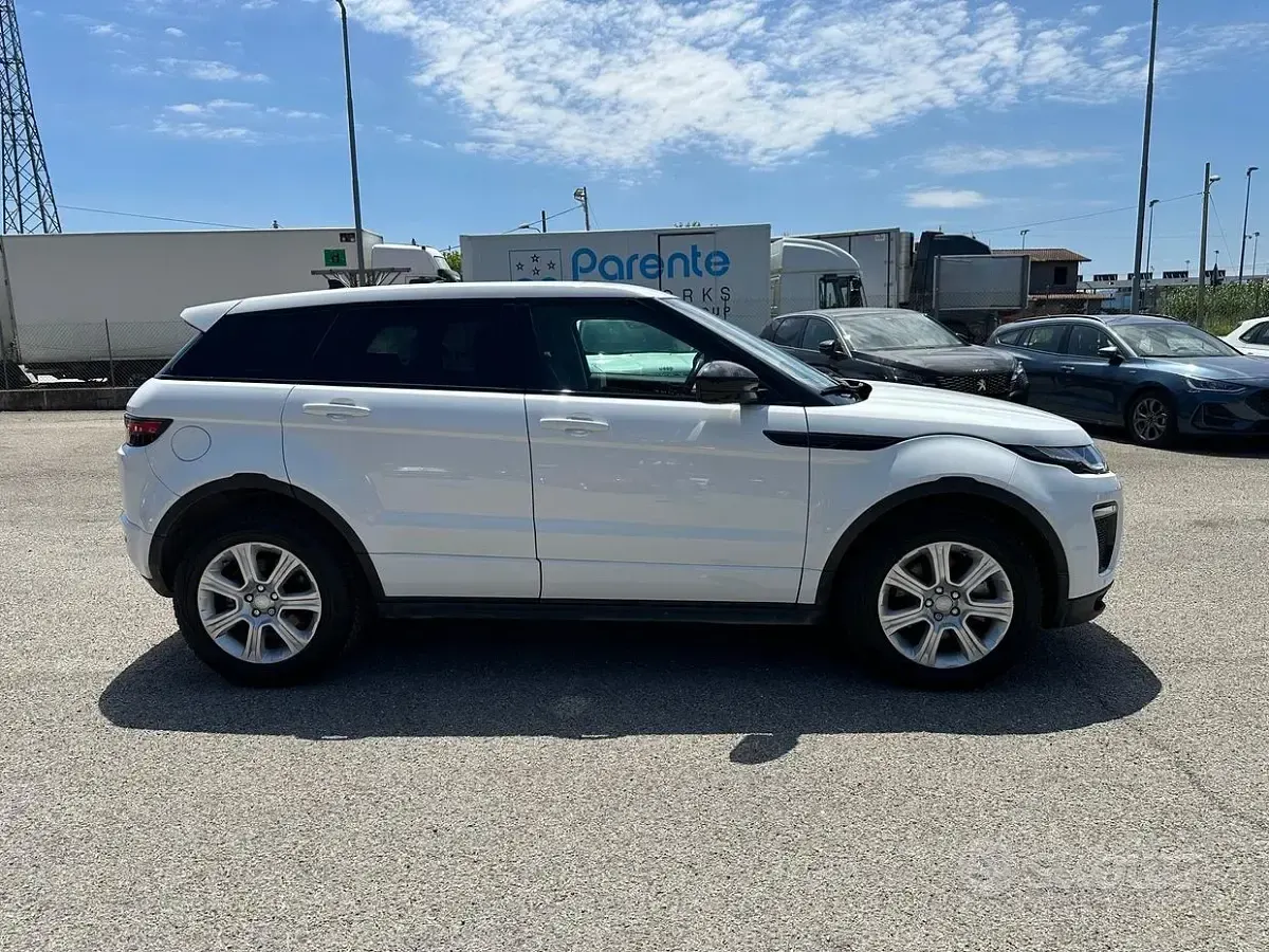 Usata Land Rover Range Rover evoque HSE 150 CV (110 kW) 2016 Bianco Station wagon