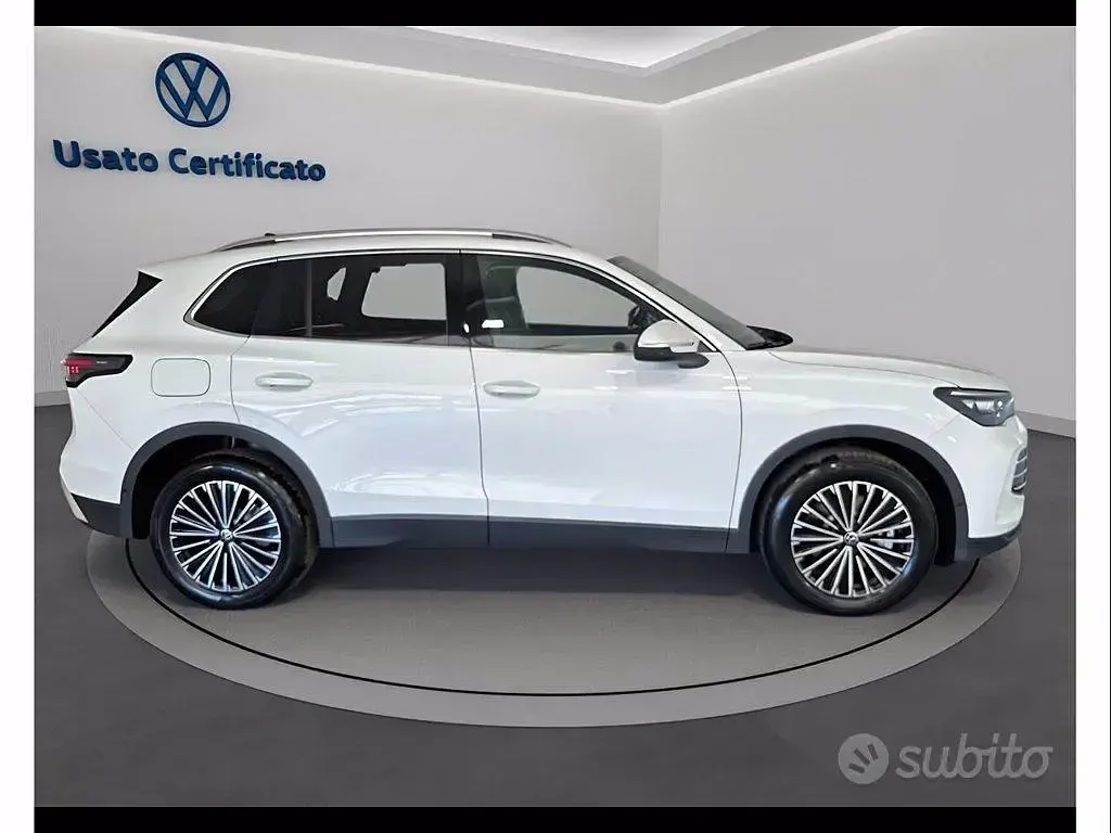 Nuova VW Tiguan Elegance 150 CV (110 kW) 2026 Bianco SUV