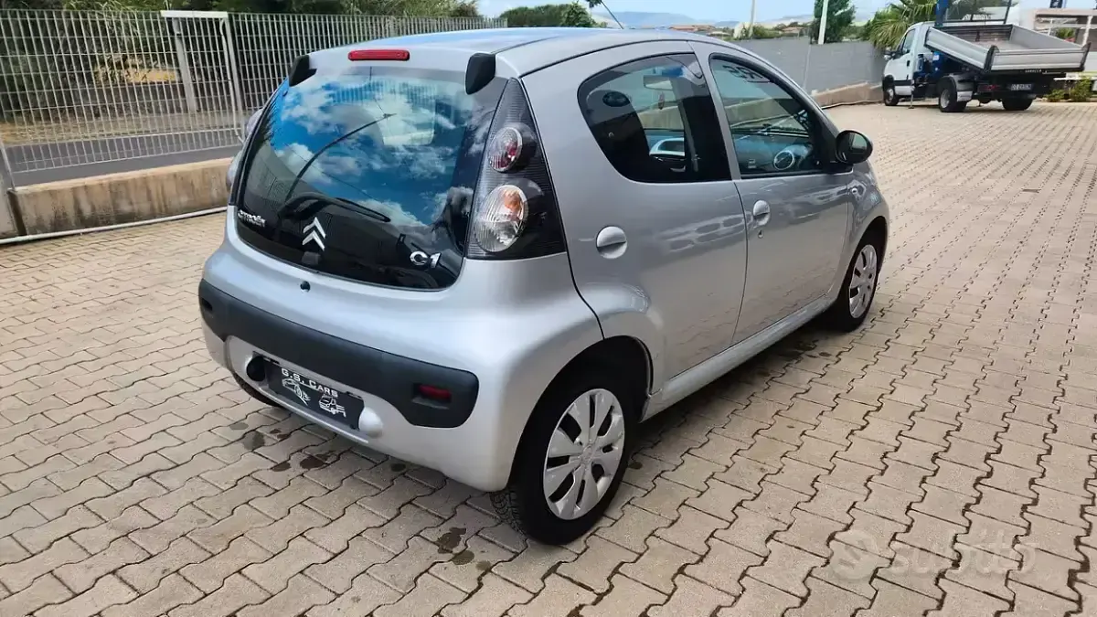 Usata Citroën C1 55 CV (40 kW) 2011 Grigio Utilitaria