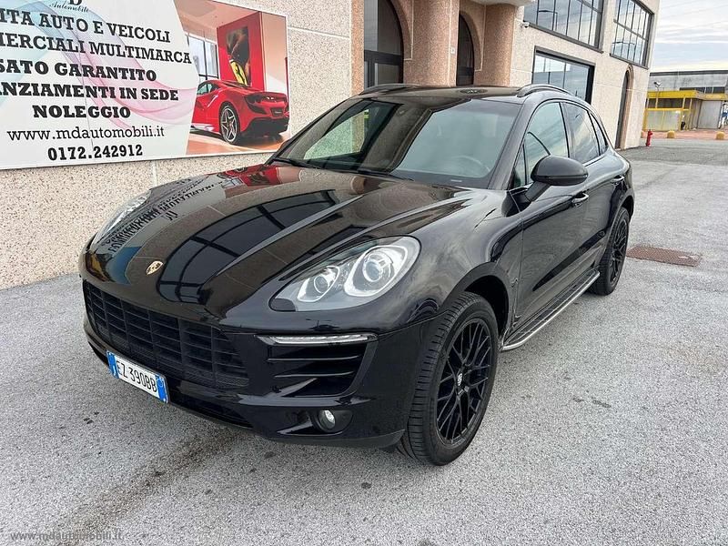 Nero Usata 2015 Porsche Macan SUV | 19.900 € (Buon prezzo) - Immagine 1/4
