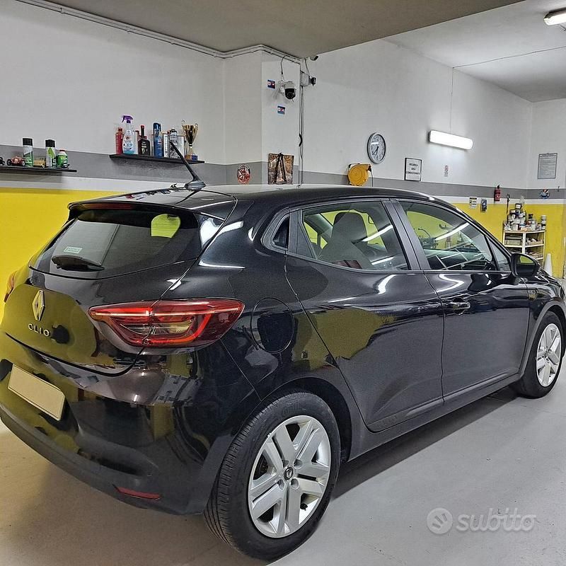 Usata Renault Clio V Techno 91 CV (66 kW) 2022 Nero Berlina