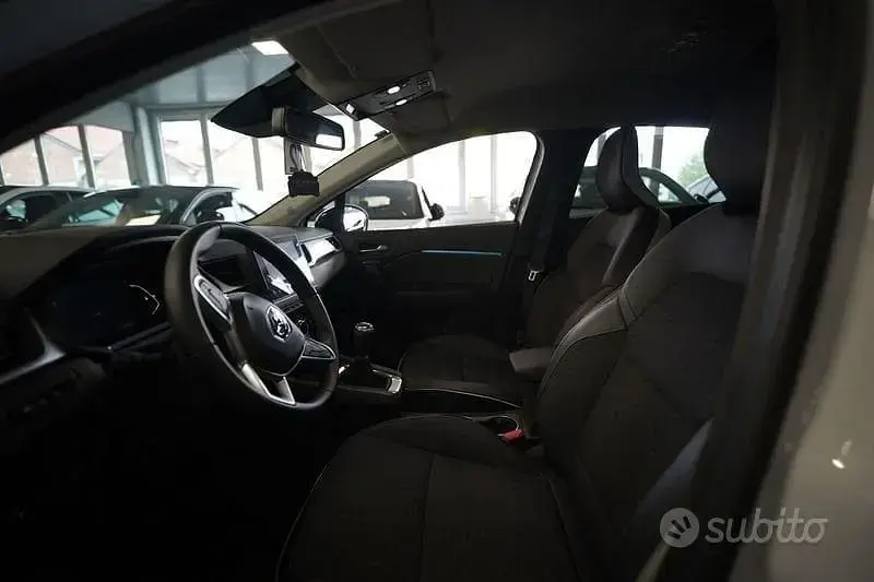 Usata Renault Captur Intens 101 CV (74 kW) 2023 Other SUV