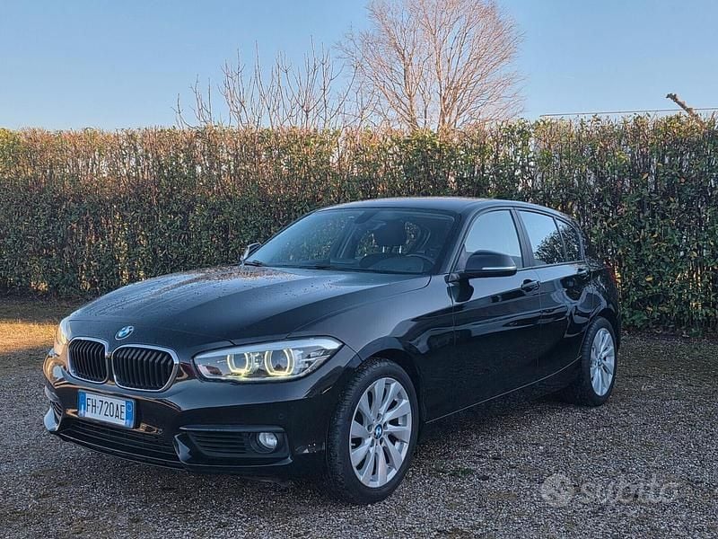 Usata BMW 118 150 CV (110 kW) 2017 Nero Utilitaria
