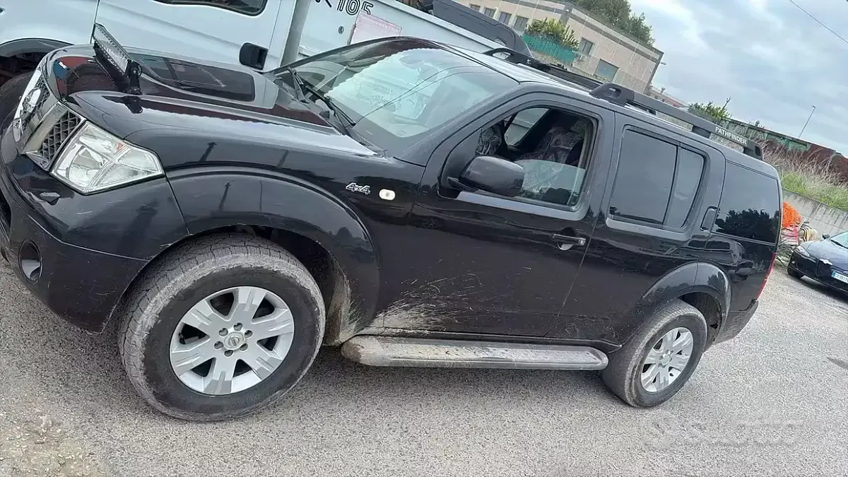 Usata Nissan Pathfinder 171 CV (125 kW) 2006 Nero SUV