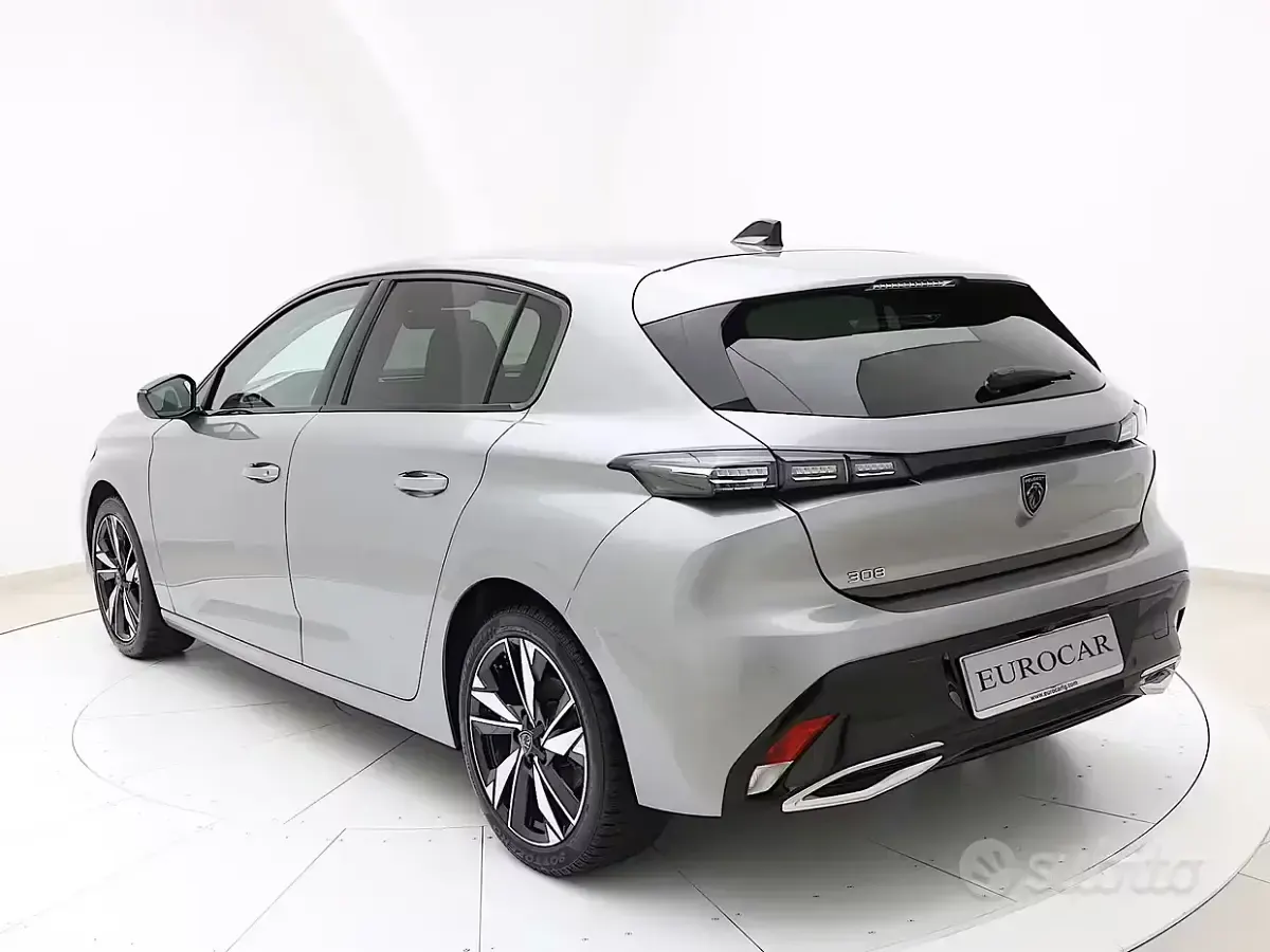Usata Peugeot 308 Allure 131 CV (96 kW) 2022 Grigio Berlina