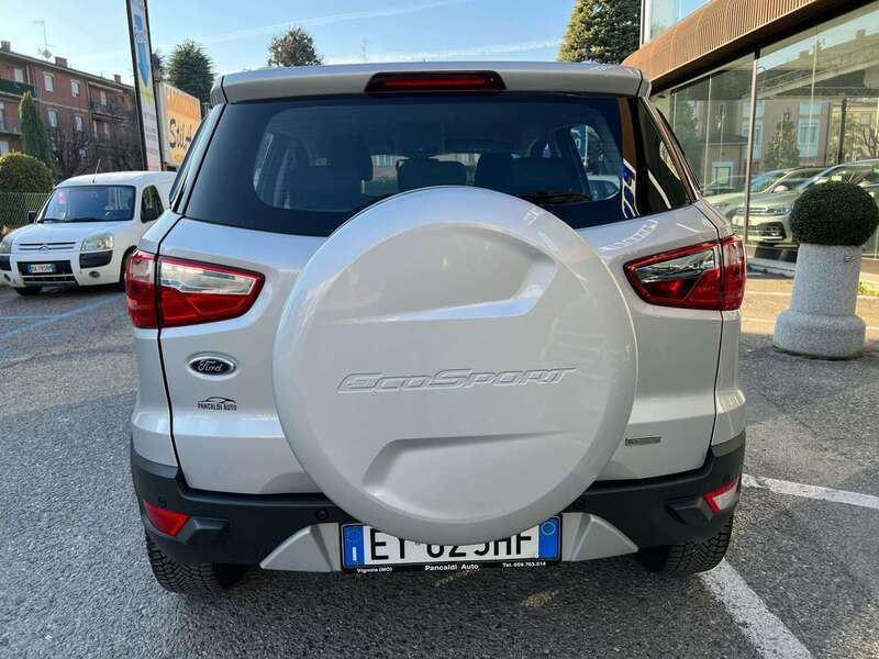 Usata Ford Ecosport 125 CV (91 kW) 2015 Argento SUV