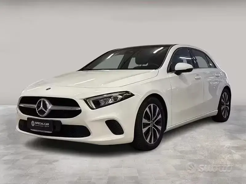 Usata Mercedes A220 Business 190 CV (139 kW) 2021 Berlina