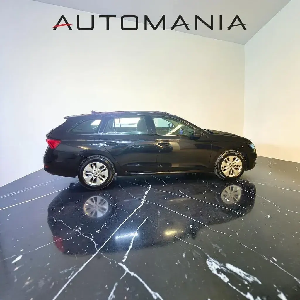 Usata Skoda Octavia G-TEC SportLine 130 CV (95 kW) 2022 Viola Station wagon