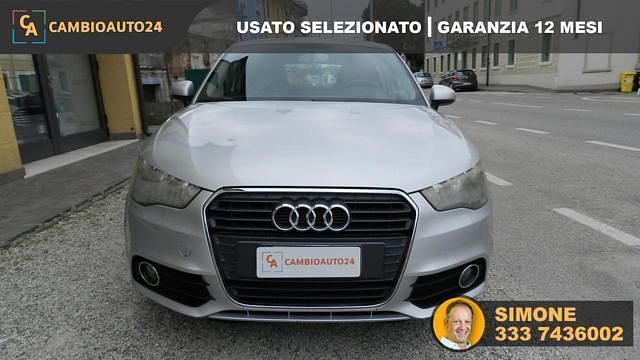 Usata Audi A1 Attraction 90 CV (66 kW) 2011 Argento Utilitaria