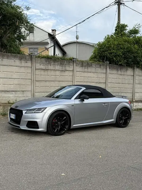 Usata Audi TT Roadster S-Line 179 CV (131 kW) 2018 Cabrio