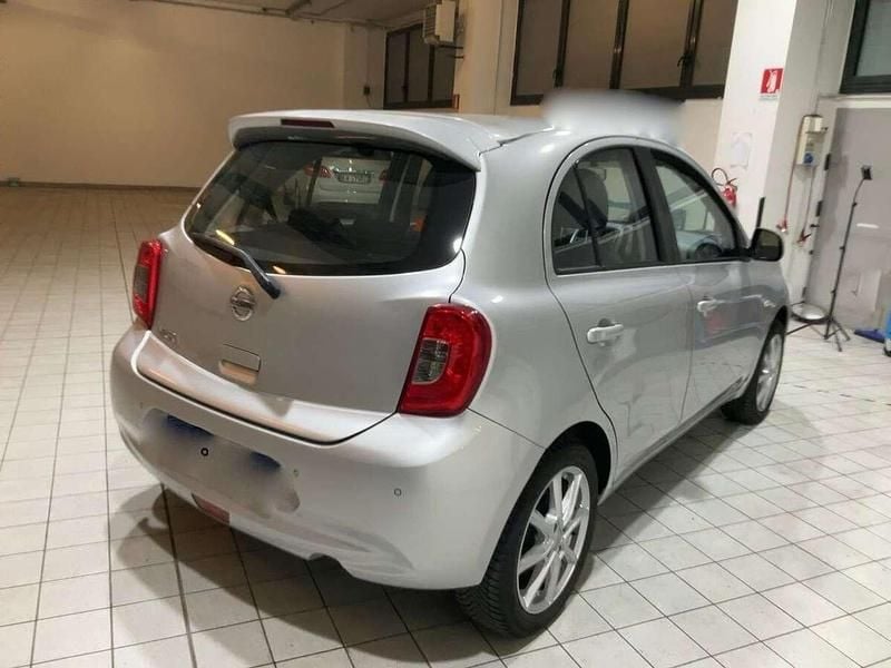 Usata Nissan Micra Acenta 80 CV (58 kW) 2013 Argento Utilitaria