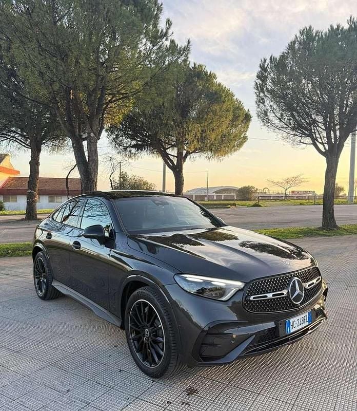 Usata Mercedes GLC220 AMG Line Premium 197 CV (144 kW) 2026 Grigio vulcano Coupé