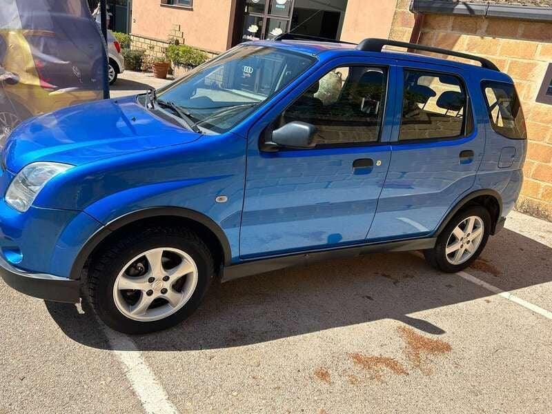 Usata Suzuki Ignis 69 CV (50 kW) 2004 Blu Utilitaria