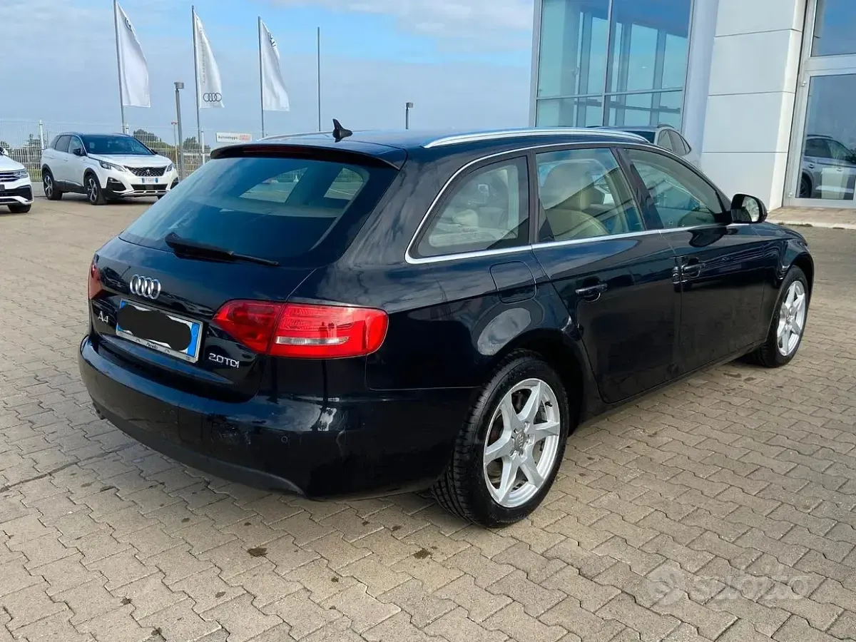 Usata Audi A4 Advanced Plus 170 CV (125 kW) 2009 Nero Station wagon