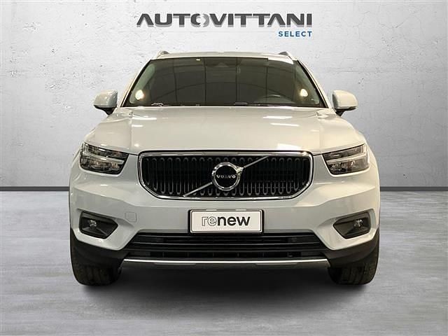 Usata Volvo XC40 Momentum 150 CV (110 kW) 2019 Grigio SUV