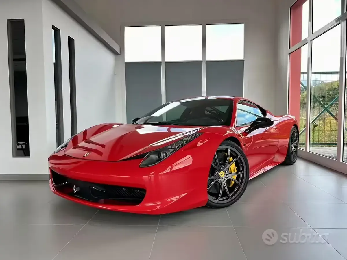 Usata Ferrari 458 566 CV (416 kW) 2010 Coupé