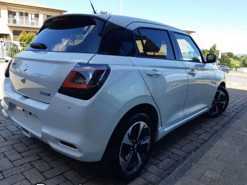 Nuova Suzuki Swift 83 CV (61 kW) 2025 Bianco Utilitaria
