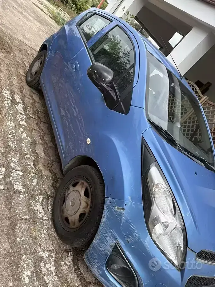 Usata Chevrolet Spark 68 CV (50 kW) 2013 Bluazzurro Utilitaria