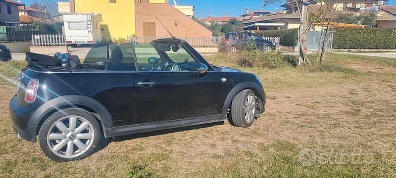 Usata Mini Cooper Cabriolet 111 CV (81 kW) 2012 Cabrio