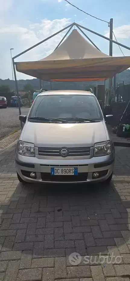 Usata Fiat Panda Emotion 60 CV (44 kW) 2006 Utilitaria