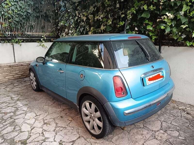 Blu/azzurro Usata 2004 Mini ONE Due volumi | 2000 € (Buon prezzo) - Immagine 1/4