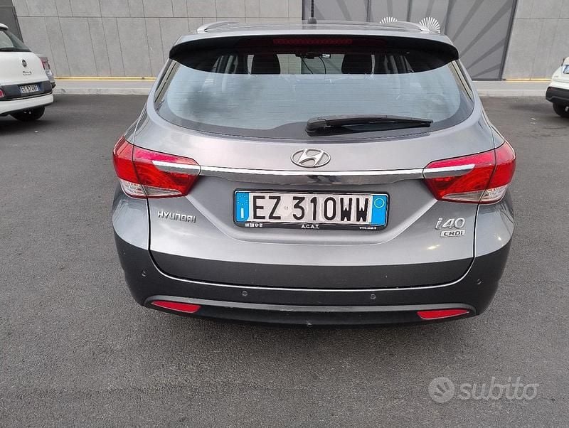 Usata Hyundai i40 136 CV (100 kW) 2015 Grigio Station wagon
