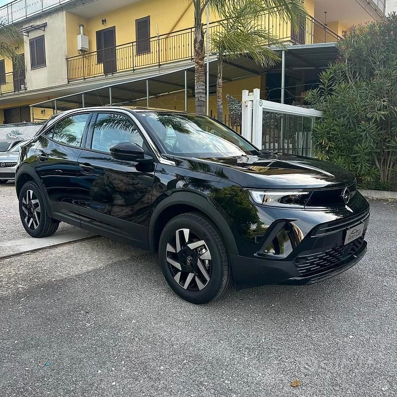 Usata Opel Mokka 130 CV (95 kW) 2025 Nero SUV