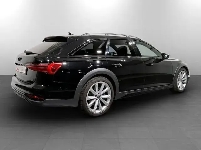 Usata Audi A6 Allroad Ambiente 204 CV (150 kW) 2021 0e nero mito metallizzato Station wagon