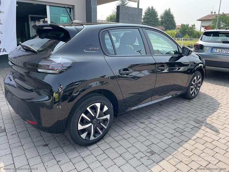 Nuova Peugeot 208 Style 2025 Utilitaria