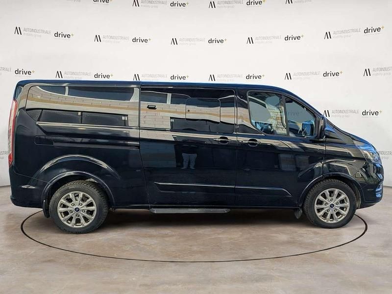 Usata Ford Tourneo Titanium 170 CV (125 kW) 2018 Nero Monovolume