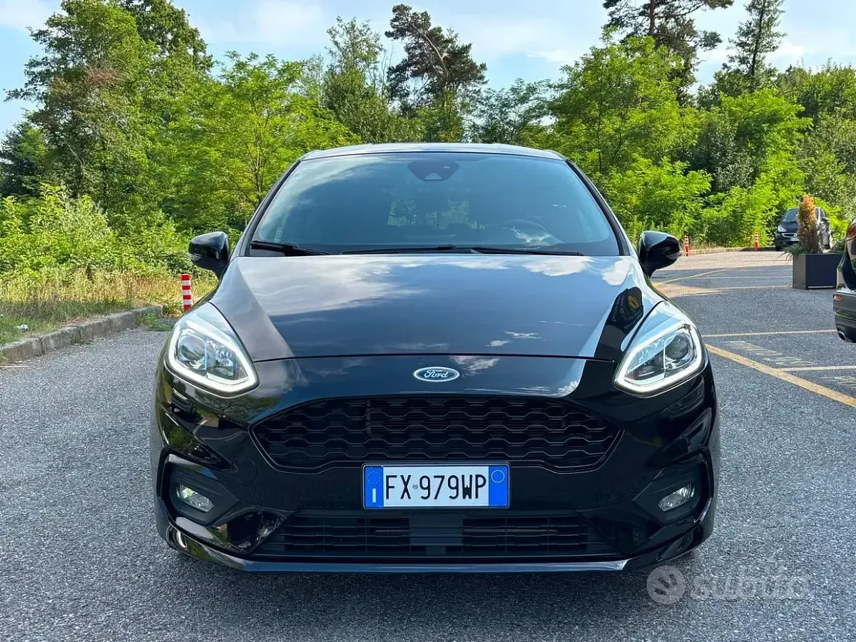 Usata Ford Fiesta ST-Line 86 CV (63 kW) 2019 Nero Utilitaria