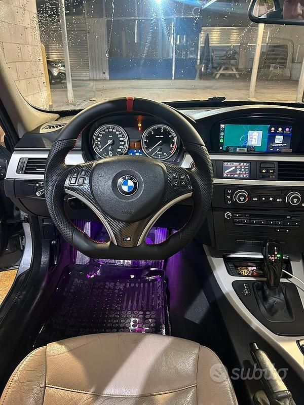 Begagnad BMW 330 500 HK (367 kW) 2008 Sedan
