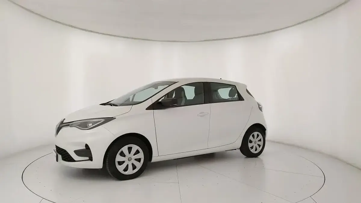 Usado Renault Zoe Life 80 kW (109 CV) 2022 Blanco Utilitario