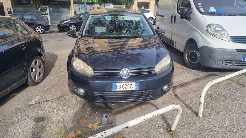 Usata VW Golf Comfortline 102 CV (75 kW) 2010 Berlina