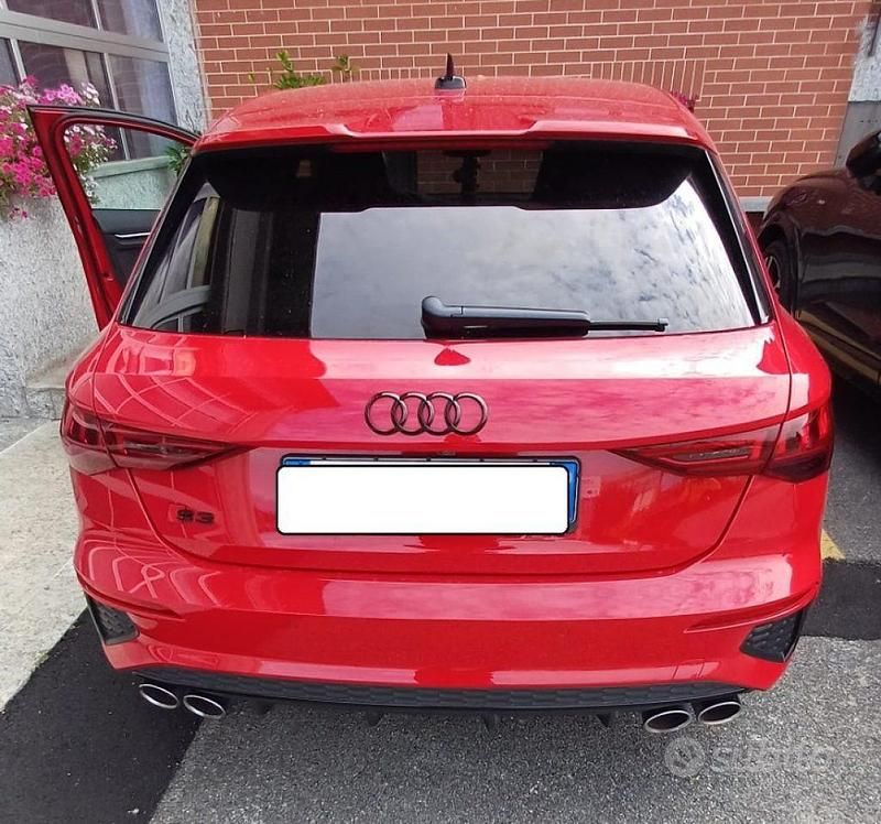 Usata Audi S3 Sport 310 CV (228 kW) 2022 Rosso(met.) Berlina