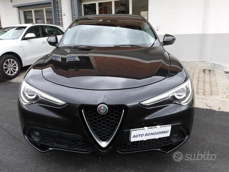 Usata Alfa Romeo Stelvio 180 CV (132 kW) 2018 Nero SUV