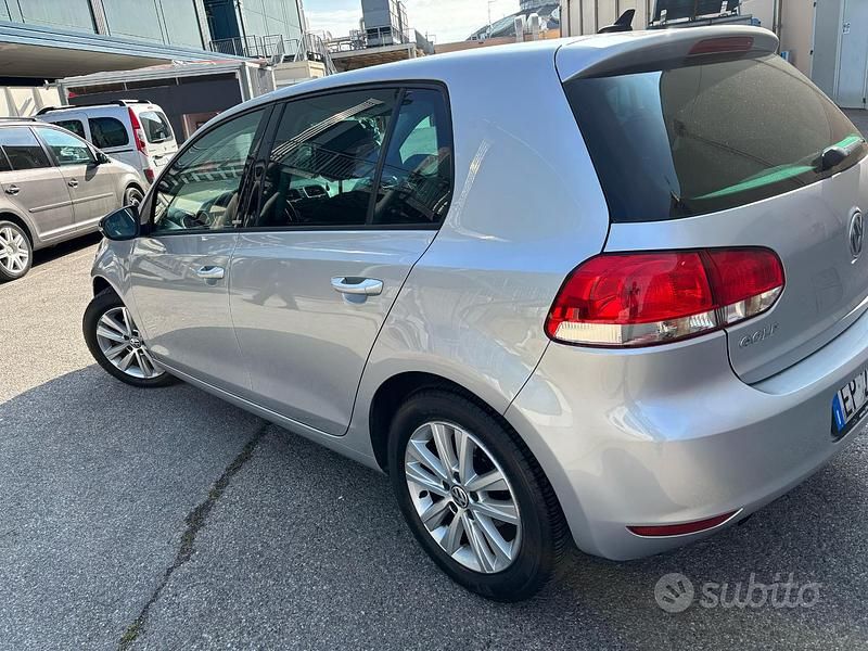 Usata VW Golf 2011 Grigio Monovolume
