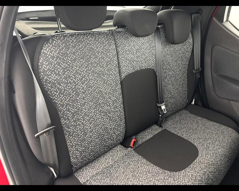 Usata Lancia Ypsilon Silver 69 CV (50 kW) 2020 Rosso Utilitaria