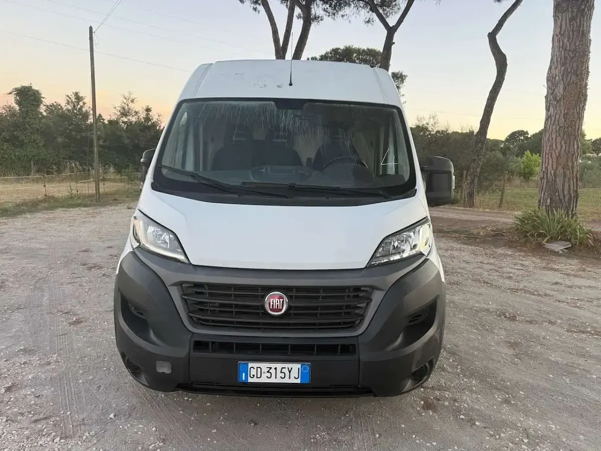 Usata Fiat Ducato 33 140 CV (102 kW) 2021 Bianco Furgone